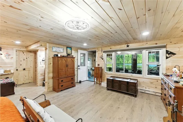 $899,900 | 55 Slater Drive, Burrillville, RI 02830