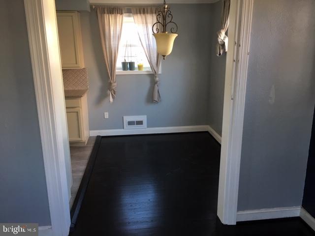 6504 Truman Road Hyattsville, MD 20783 - Photo 5 of 11