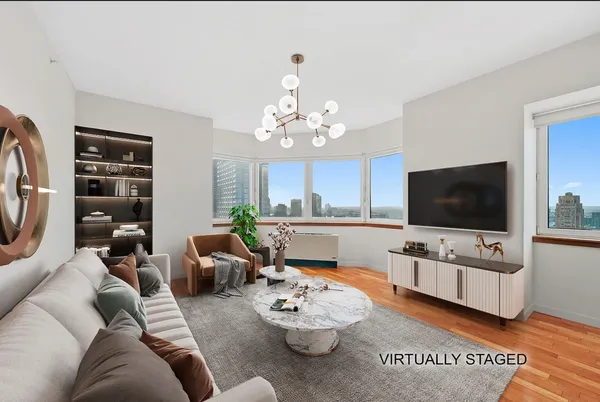 $1,658,000 | 425 5th Avenue, Unit 56C | Midtown South