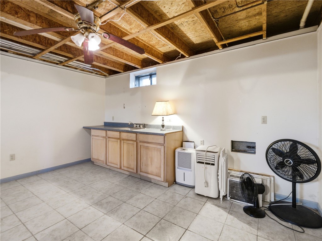 6 Seton Street Providence, RI 02909 - Photo 13 of 18