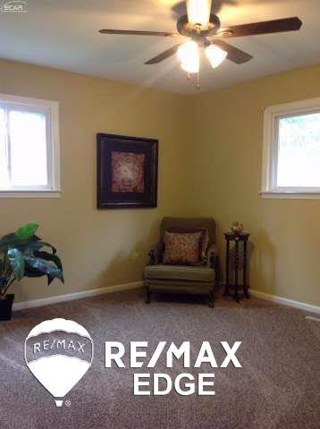 6454 East Potter Road Burton, MI 48509 - Photo 14 of 17 21136993-13.JPG