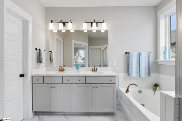 $480,000 | 167 Laurel Oak Drive, Anderson, SC 29621