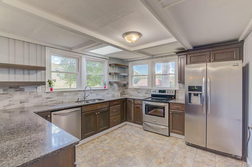 197 Banner Farm Road Mills River, NC 28759 - Photo 11 of 35 Gallery Image 11