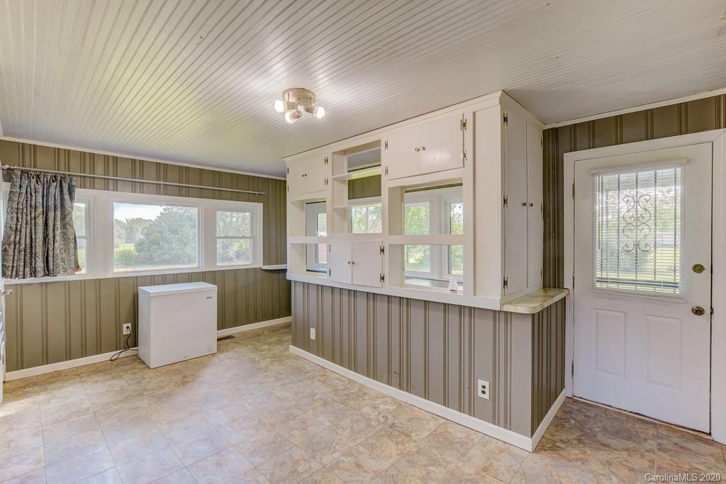 197 Banner Farm Road Mills River, NC 28759 - Photo 12 of 35 Gallery Image 12