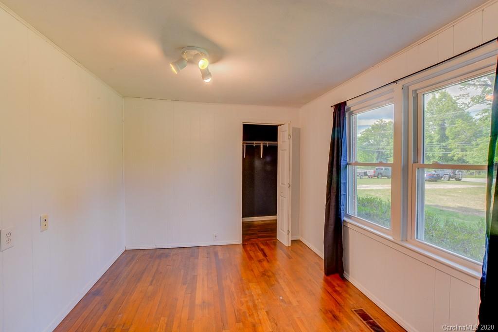 197 Banner Farm Road Mills River, NC 28759 - Photo 19 of 35 Gallery Image 19