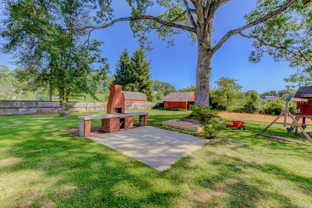 197 Banner Farm Road Mills River, NC 28759 - Photo 26 of 35 Gallery Image 26