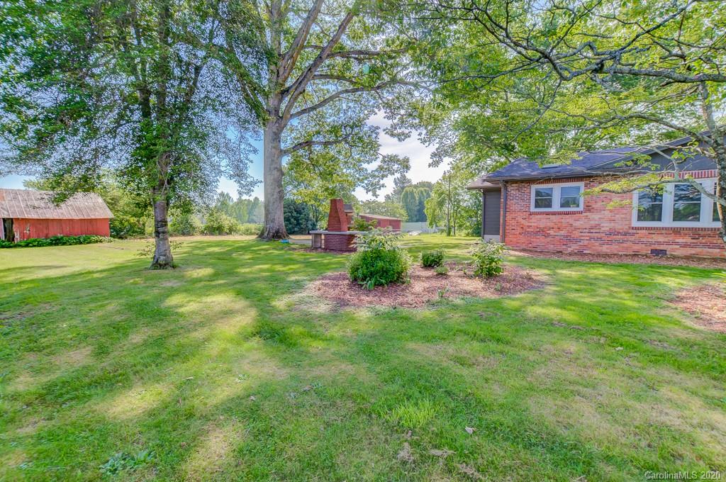 197 Banner Farm Road Mills River, NC 28759 - Photo 29 of 35 Gallery Image 29