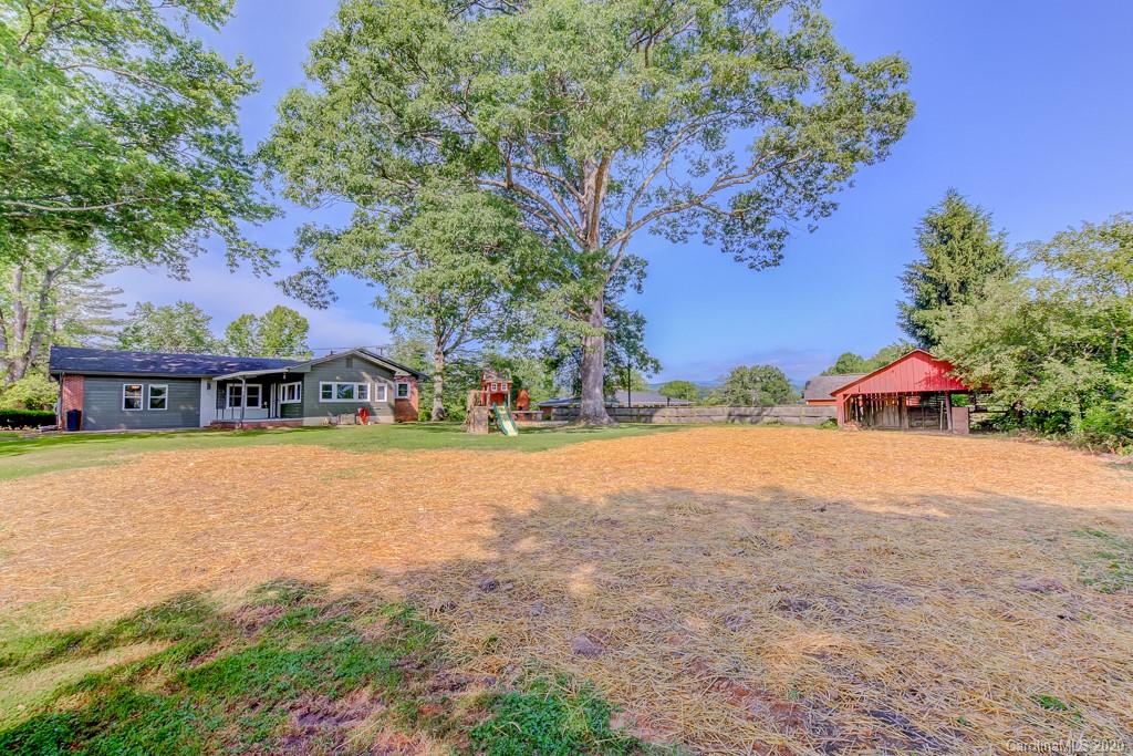 197 Banner Farm Road Mills River, NC 28759 - Photo 30 of 35 Gallery Image 30