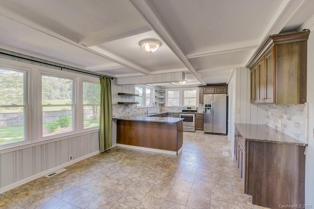 197 Banner Farm Road Mills River, NC 28759 - Photo 10 of 35 Gallery Image 10