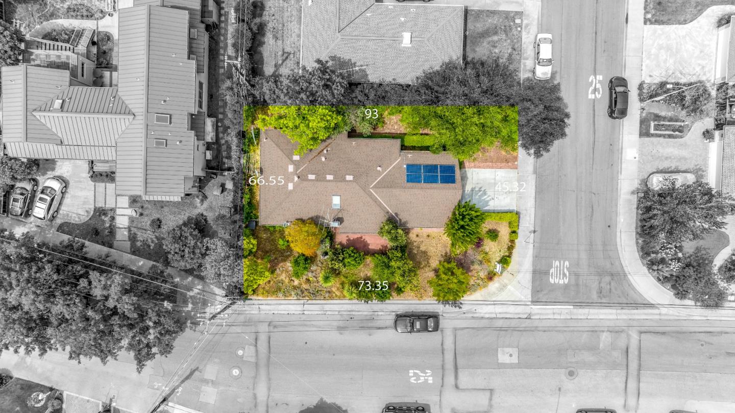 1303 Gilmore Street Mountain View, CA 94040 - Photo 6 of 12 front view of a small yard
