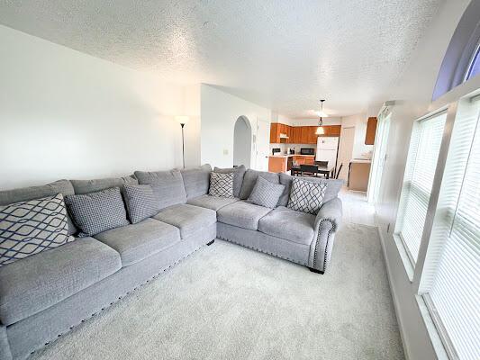 3195 Retriever Road Columbus, OH 43232 - Photo 5 of 40 A58C2696-76FA-4C61-9638-0ACB10BFEDC1