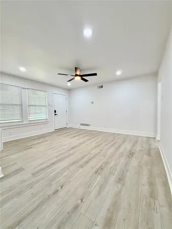 $1,700 | 1814 Martin Luther Drive, Arlington, TX 76010