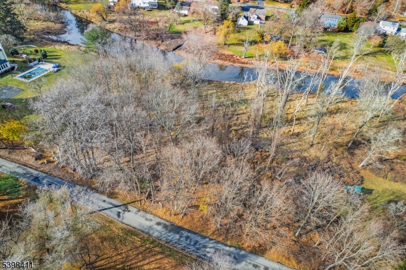 26 Towpath Road Denville, NJ 07834 - Photo 2 of 9