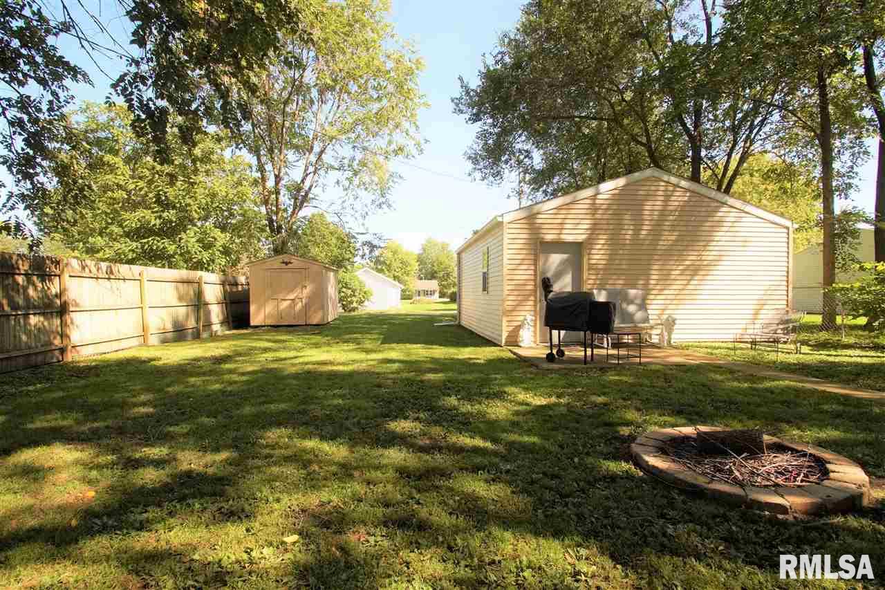 404 North 3rd Street Dunlap, IL 61525 - Photo 5 of 27 Gallery Image 5