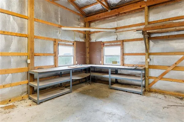 $250,000 | 24237 Husk Road, Brookfield, MO 64628