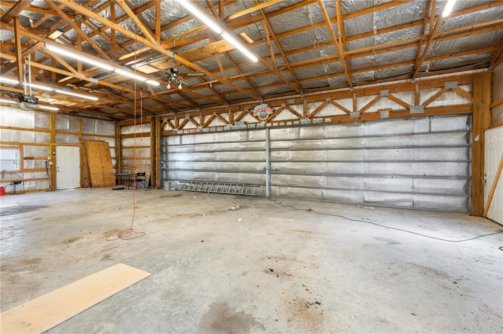 24237 Husk Road Brookfield, MO 64628 - Photo 22 of 37