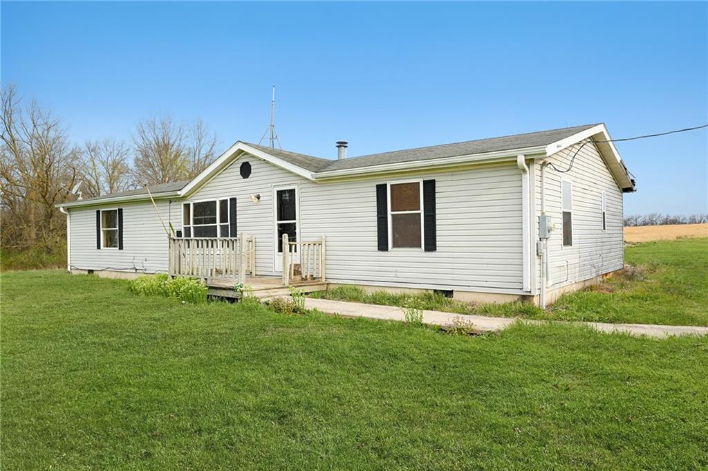 24237 Husk Road Brookfield, MO 64628 - Photo 5 of 37