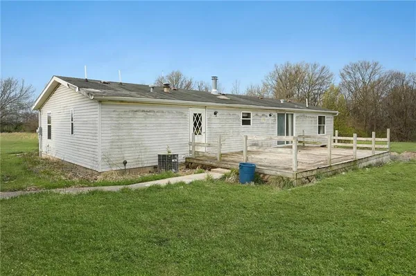 $250,000 | 24237 Husk Road, Brookfield, MO 64628