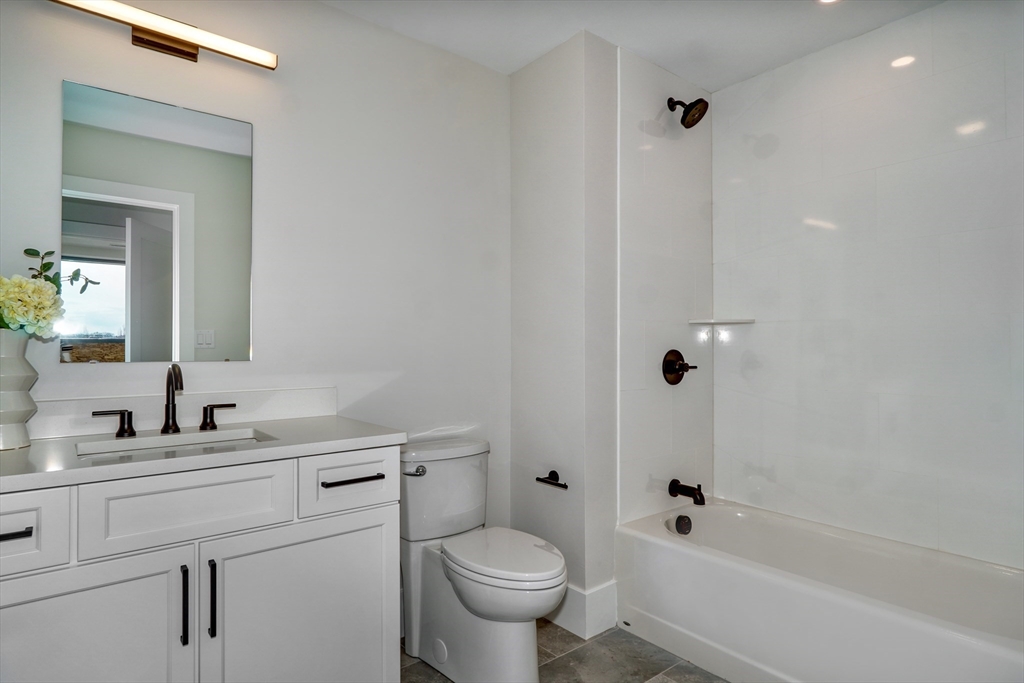 62 Foundry Street, Unit 312 Wakefield, MA 01880 - Photo 17 of 32