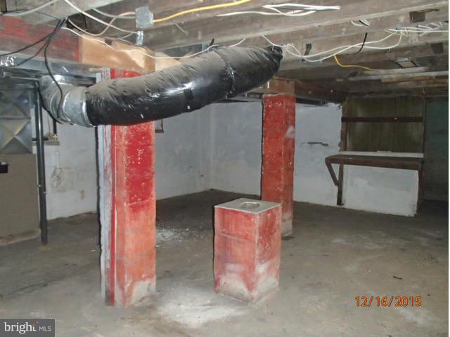 2106 Oak Road Baltimore, MD 21219 - Photo 17 of 19 Basement