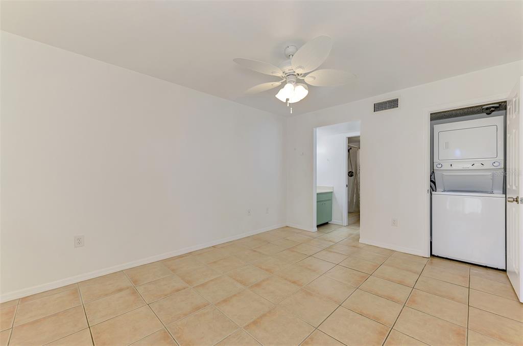 458 Cerromar Road, Unit 484 Venice, FL 34293 - Photo 22 of 38