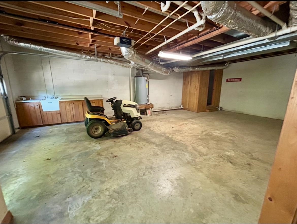 720 Riverside Lane Crump, TN 38327 - Photo 28 of 39 a view of a garage