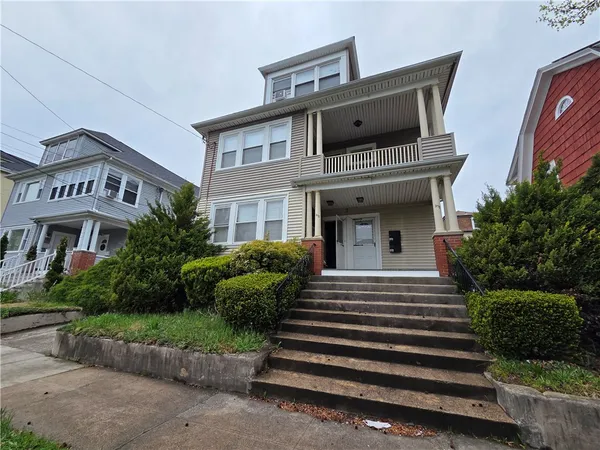 $2,800 | 370 Academy Avenue, Unit 1, Providence, RI 02908
