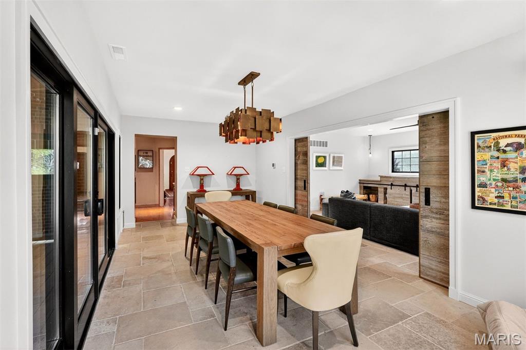 37 Ridgemoor Drive Clayton, MO 63105 - Photo 13 of 30