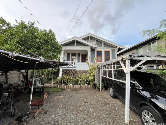 $895,000 | 1142 Richard Lane, Honolulu, HI 96819