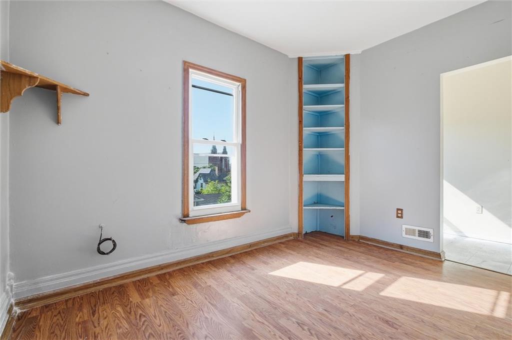 157 Freeport Road New Kensington, PA 15068 - Photo 26 of 40