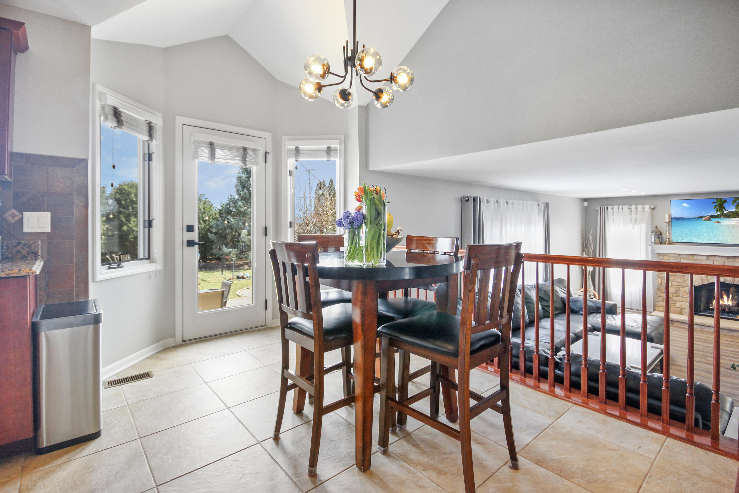 3461 Prairie Drive Dyer, IN 46311 - Photo 12 of 40 3000x2000