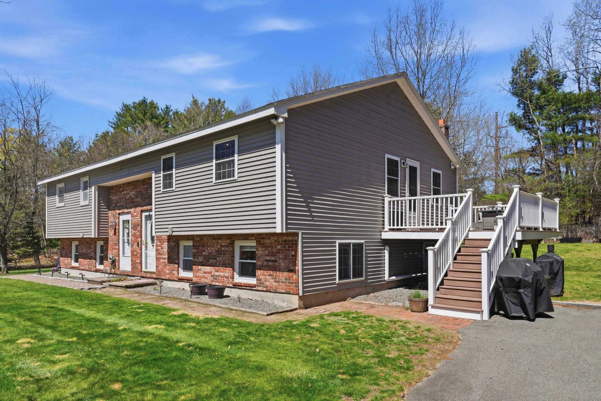 32 Tallant Road Pelham, NH 03076 - Photo 7 of 41 Gallery Image 7