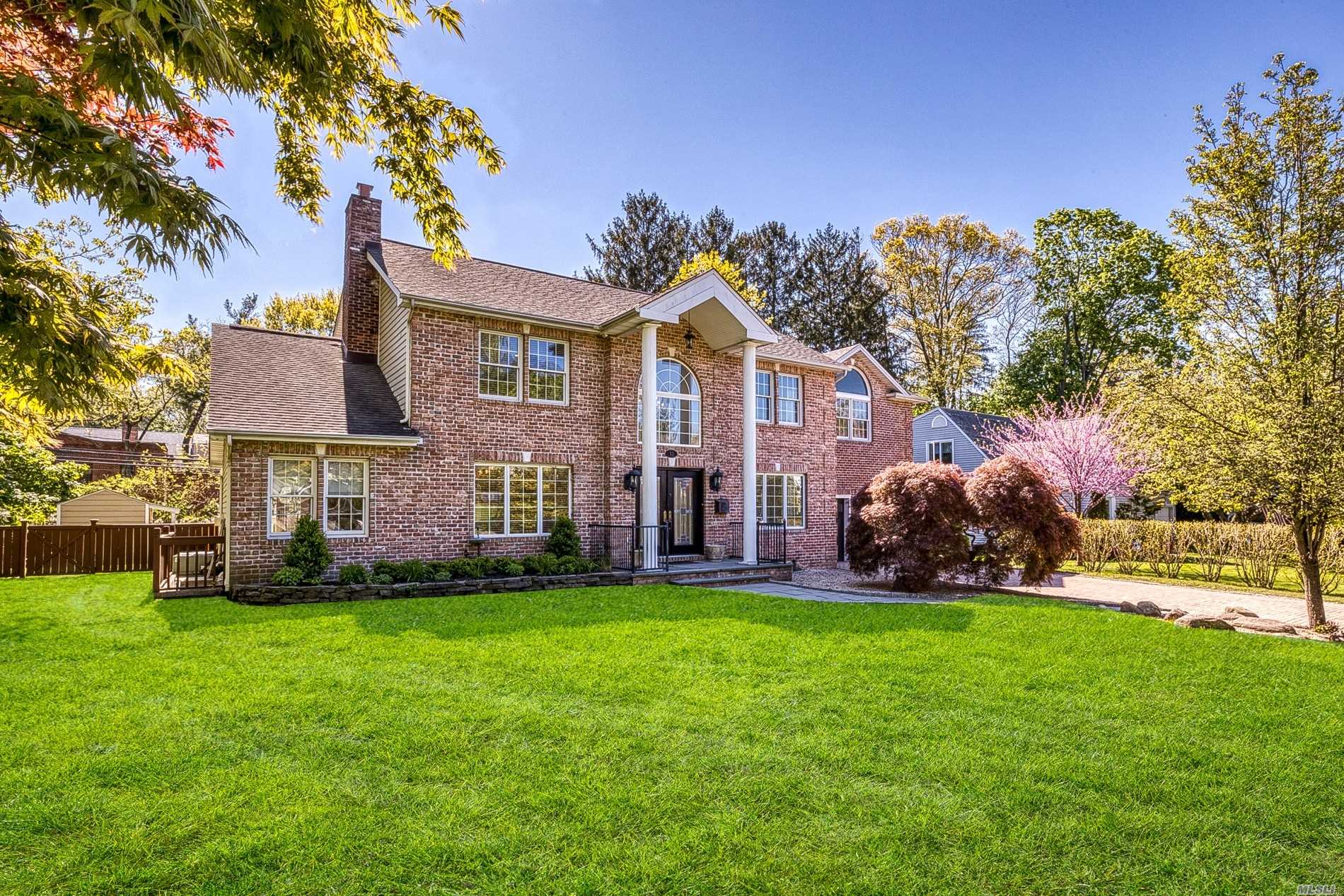 11 Ridge Drive West Roslyn, NY 11576 - Photo 1 of 1 a view of a house with a yard