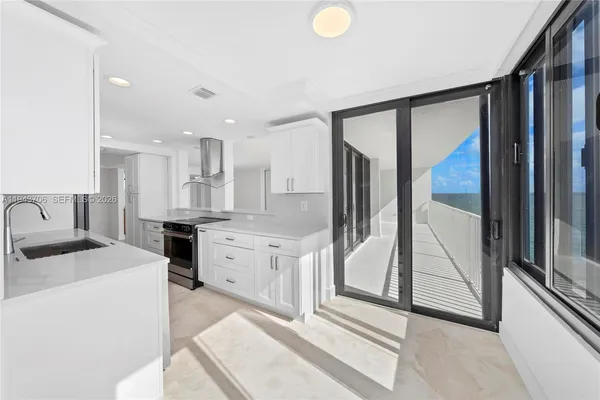 $4,150 | 3590 South Ocean Boulevard, Unit 908, South Palm Beach, FL 33480