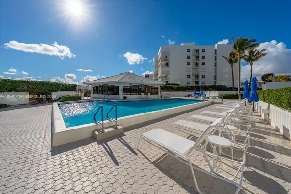 $4,150 | 3590 South Ocean Boulevard, Unit 908, South Palm Beach, FL 33480