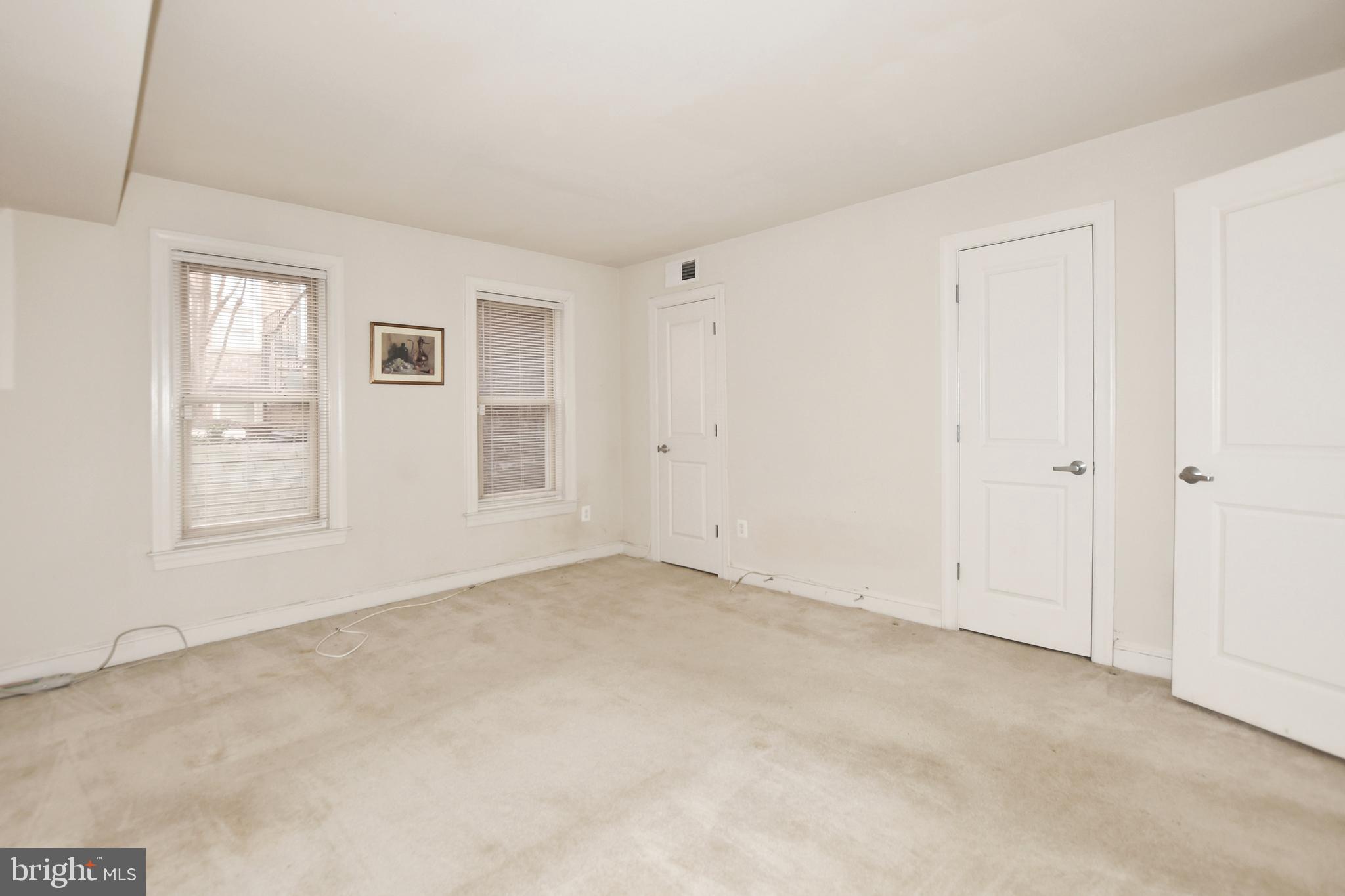 35 14th Street Northeast, Unit 35 Washington, DC 20003 - Photo 25 of 27