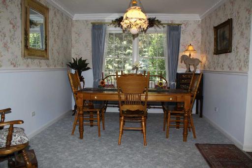 717 Old Hunt Road Fox River Grove, IL 60021 - Photo 3 of 14 Gallery Image 3