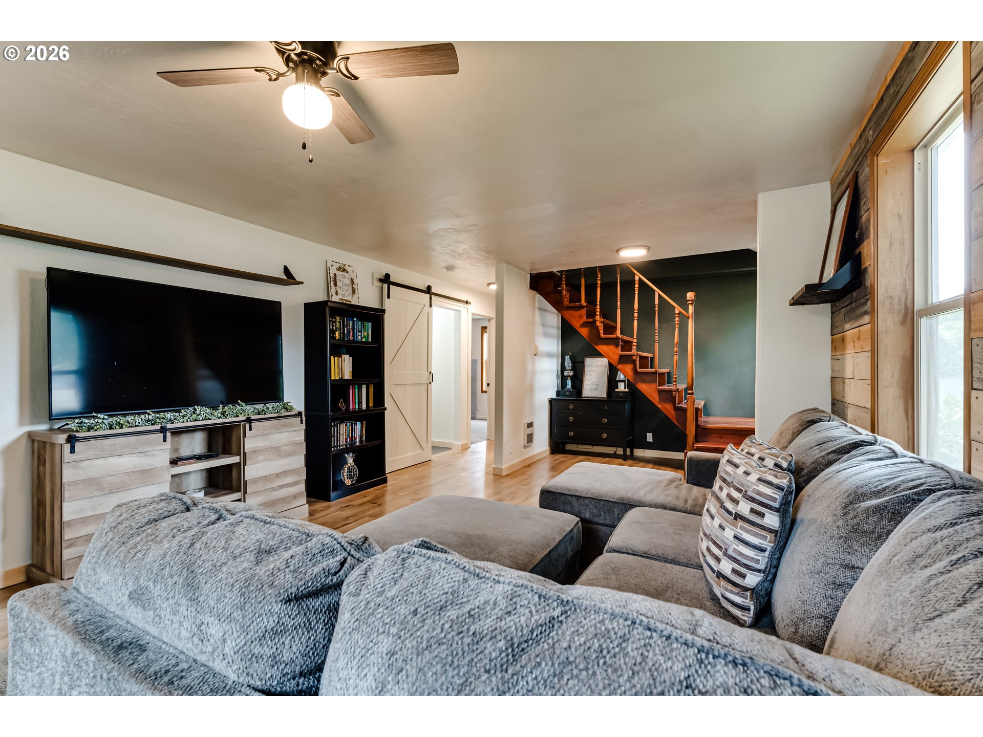 24723 Warthen Road Elmira, OR 97437 - Photo 10 of 33