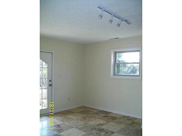 6690 Dublin Road Delaware, OH 43015 - Photo 7 of 25 Gallery Image 7