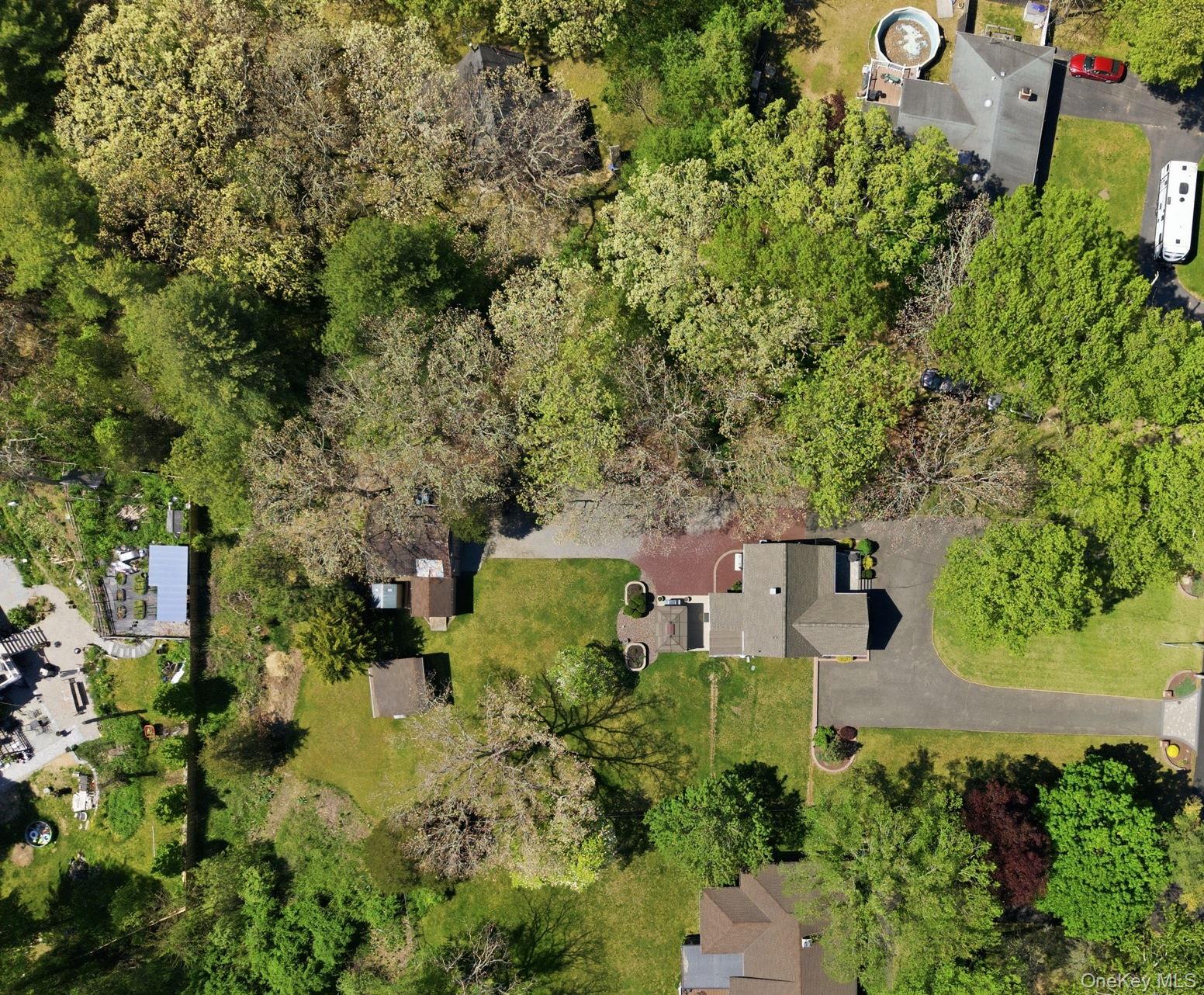 50 Rocky Point Road Middle Island, NY 11953 - Photo 8 of 28