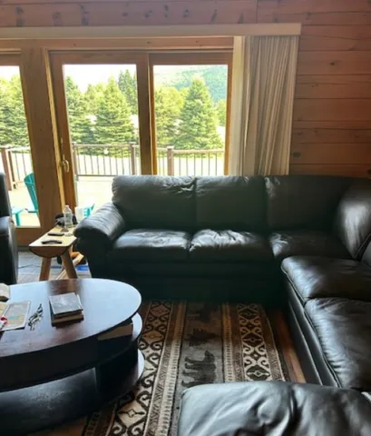 $469,900 | 32 King's Highway, Colebrook, NH 03576