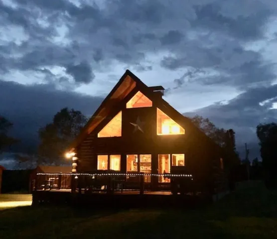 $469,900 | 32 King's Highway, Colebrook, NH 03576