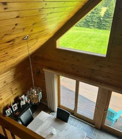 $469,900 | 32 King's Highway, Colebrook, NH 03576