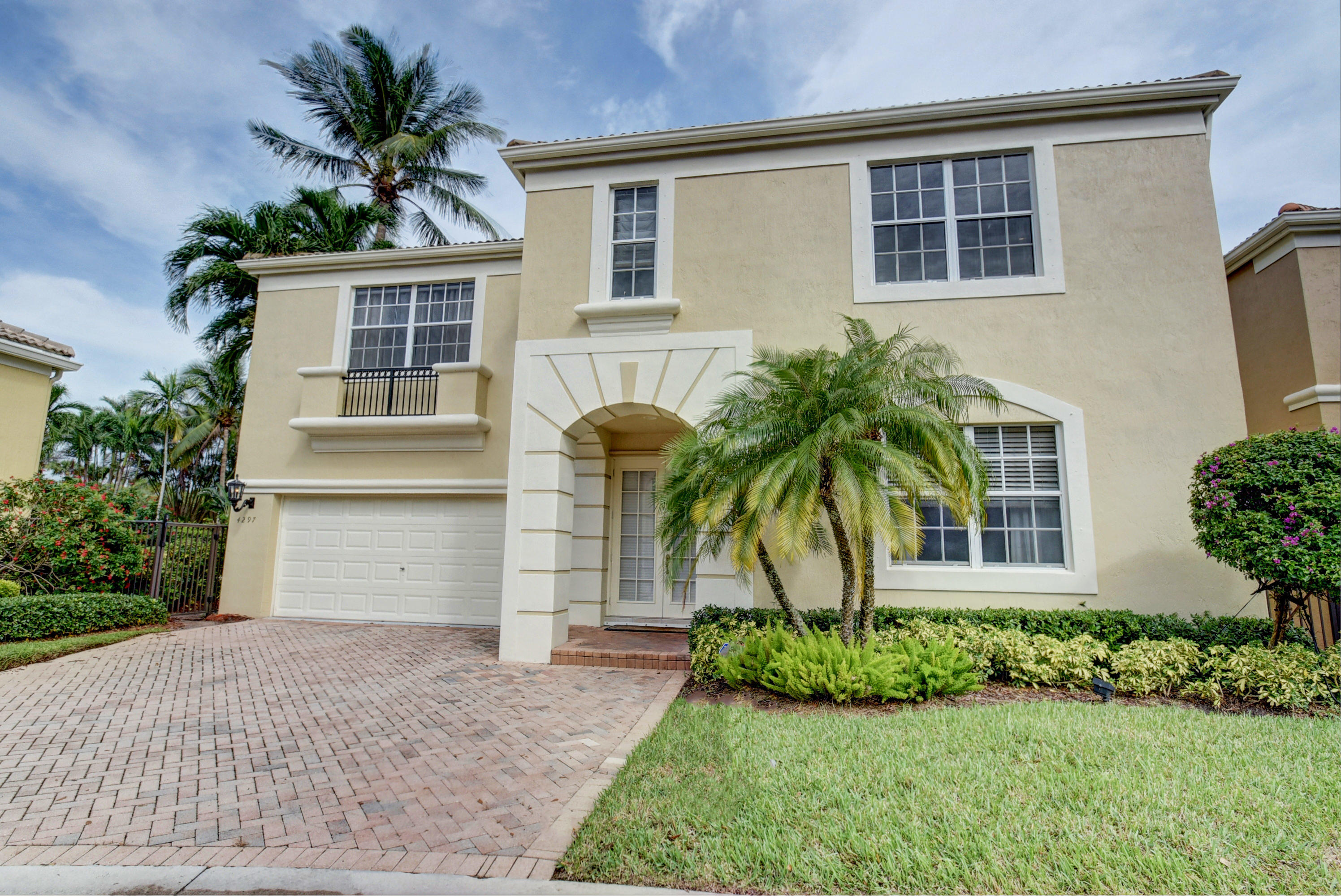 4297 Northwest 65th Road Boca Raton, FL 33496 - Photo 2 of 31 Virtuals1 (2)