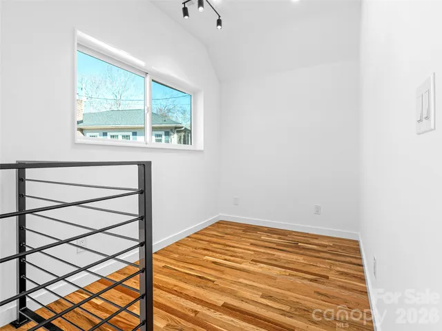 $940,000 | 171 Houston Place, Asheville, NC 28801