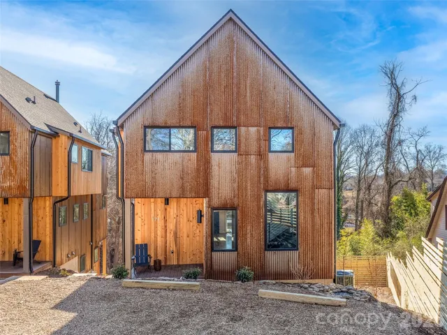 $940,000 | 171 Houston Place, Asheville, NC 28801