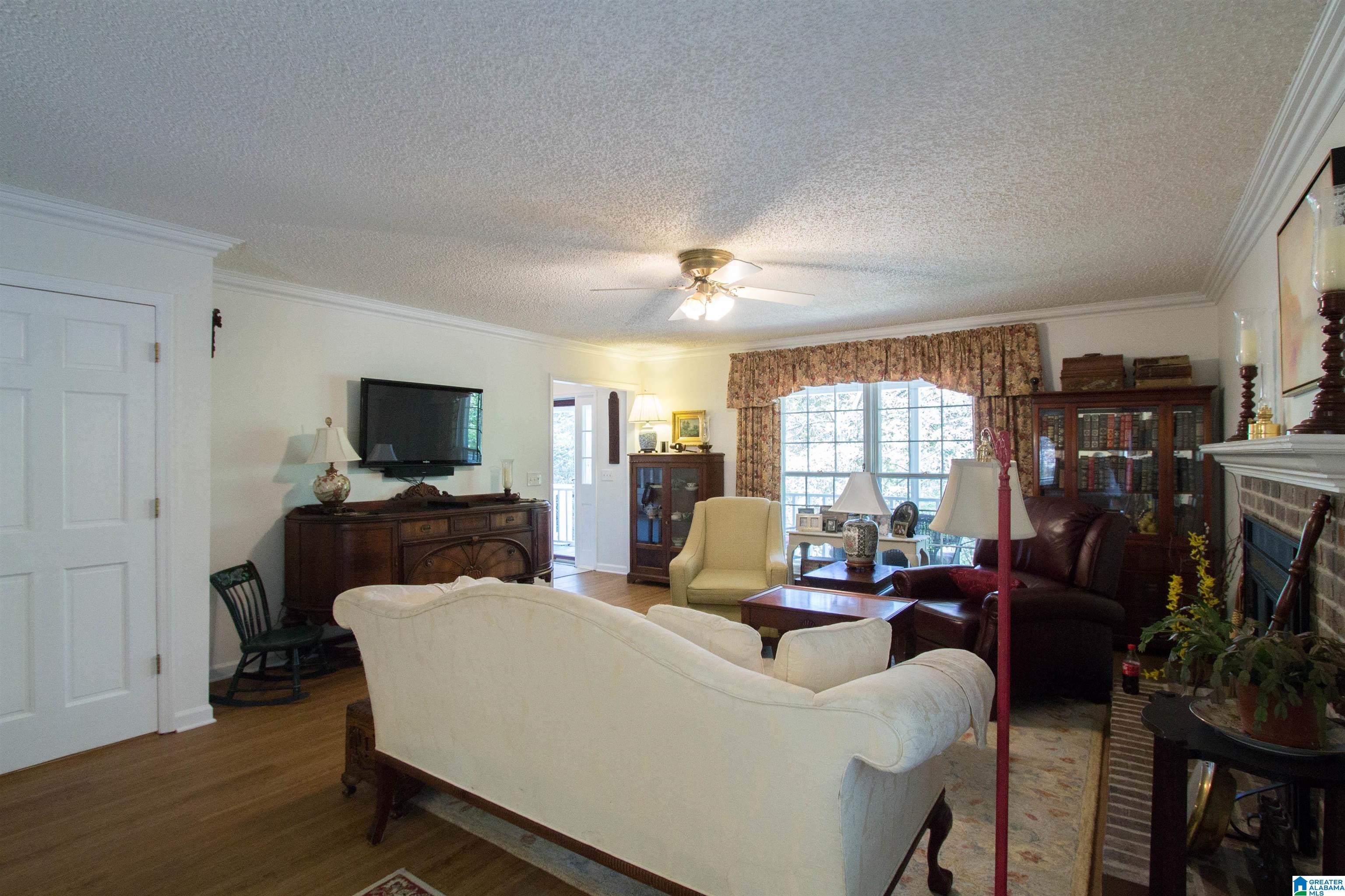 1608 Paddock Lane Helena, AL 35080 - Photo 9 of 50