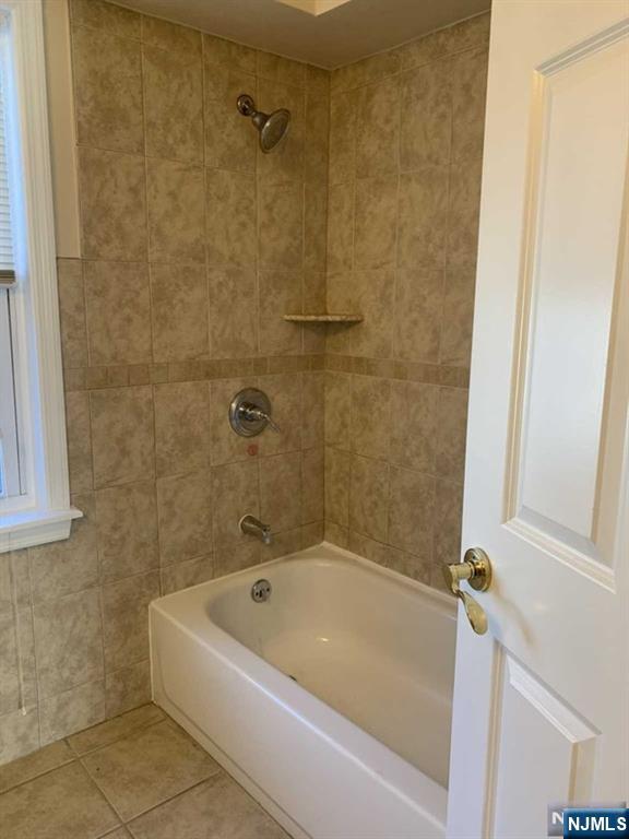 4 Oak Street Cresskill, NJ 07626 - Photo 9 of 12