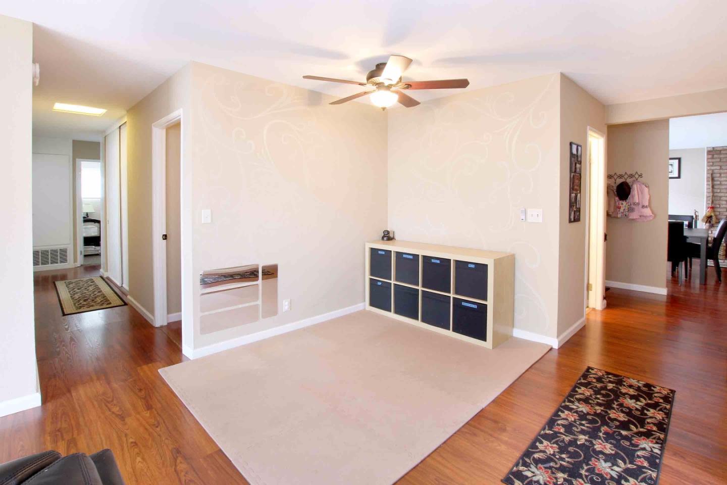 890 South Wolfe Road Sunnyvale, CA 94086 - Photo 12 of 28 Gallery Image 12