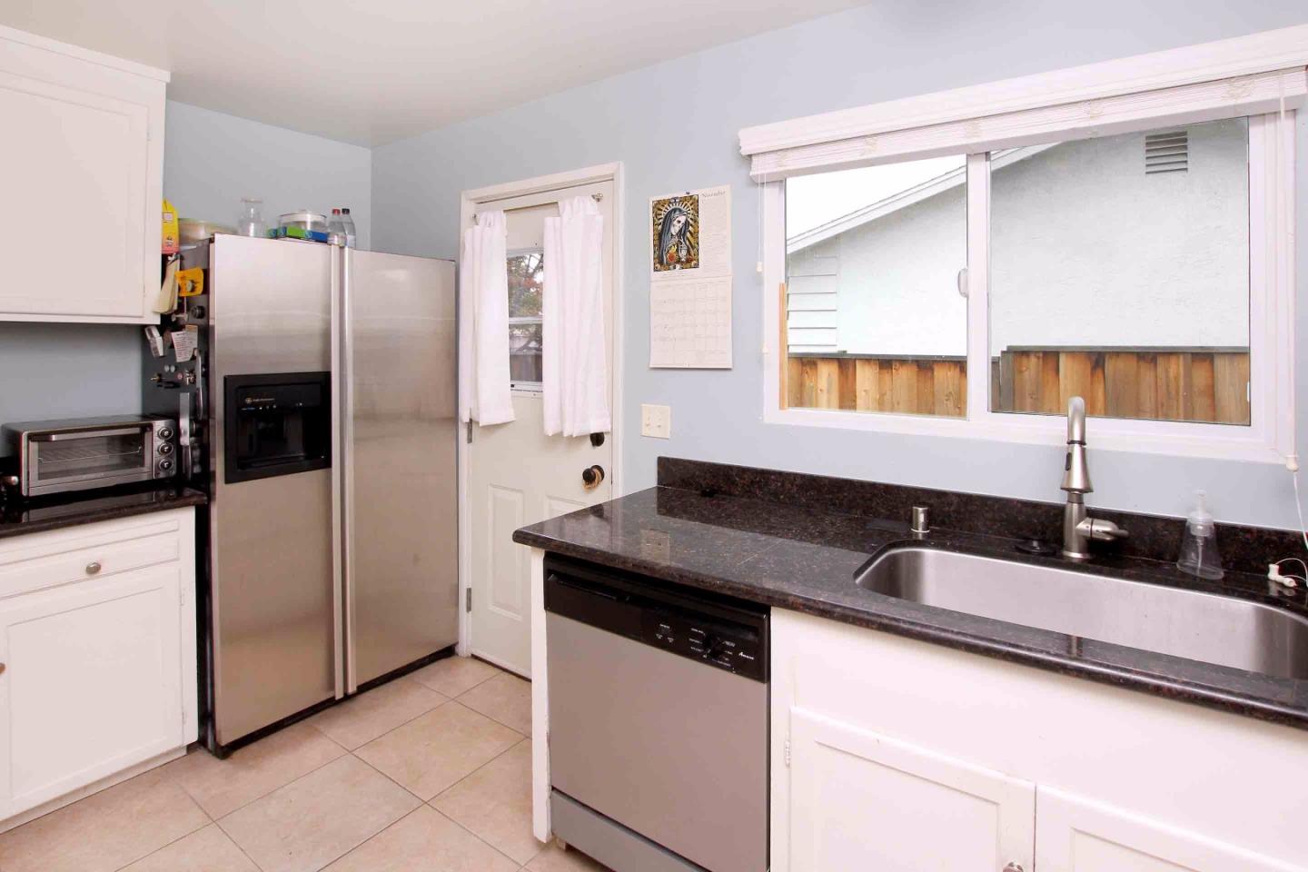 890 South Wolfe Road Sunnyvale, CA 94086 - Photo 10 of 28 Gallery Image 10